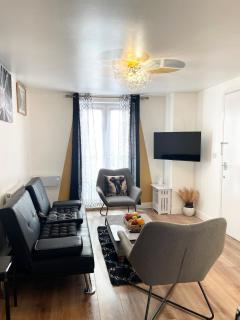 Norwich Delight Apartment - Goodmayes - 8