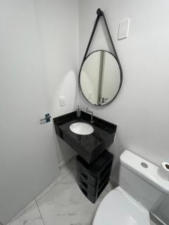 Imóvel climatizado, localizado em um prédio novo e equipado com tudo o que você precisa para uma experiência de hospedagem incrível na cidade de Toledo. - Toledo - 5