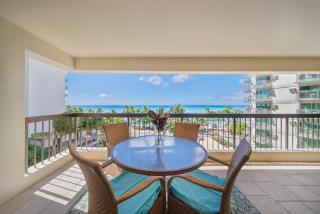 Aston Waikiki Beach Tower 602 - 0