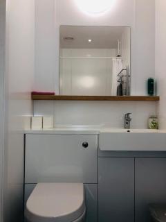 Afan Forest BunkHouse - Gallery Apartment - Glyncorrwg - 6