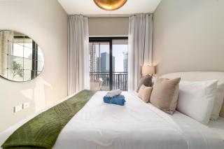 Stylish 1-Bed Retreat in Zada Tower Business Bay - 9