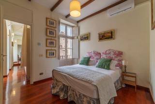 Clock Terrace House - Rome - 1