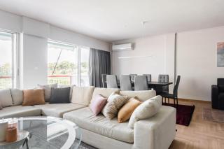 Spacious and sunlit seaside flat - 8