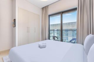 STAY BY LATINEM Luxury 1BR Holiday Home CV A2805 near Burj Khalifa - Dubai - 5