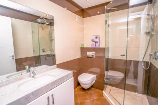 vue imprenable sur les jardins de la villa d Yves saint Laurent - 1