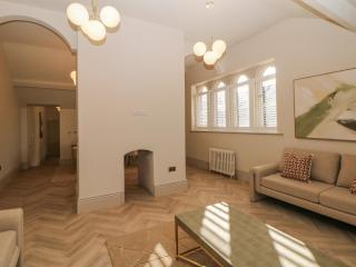 Castleton Suite - 3