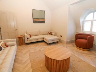 Chatsworth Suite - 7