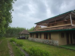 Mud house villa - Haridwār - 1
