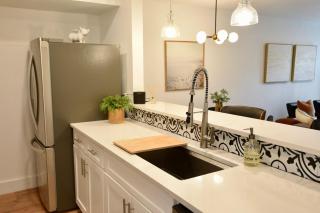 Stylish 2 suite condo minutes to food, music, fun - Austin - 5