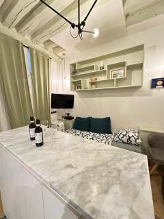 Cosy Flat In Marais - 8
