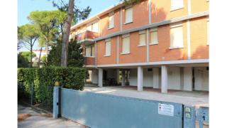 Cozy up near the beach by BeahostRentals - Bibione Pineda - 2