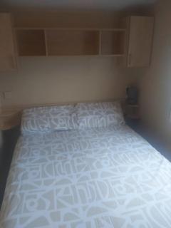 Seaside caravan in Clacton-on-Sea - Clacton-on-Sea - 2