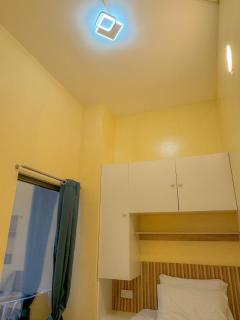 Hostel with Private Room near Downtown Business Bay - Dubai - 5