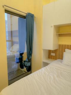 Hostel with Private Room near Downtown Business Bay - Dubai - 4
