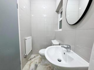 Premium Stays London - 4