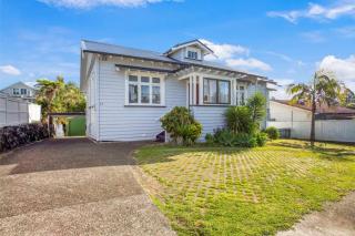 Soothe Serenity Mt Eden Villa with Parking - Auckland - 0