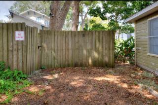 Charming Historic Studio Cottage - 6