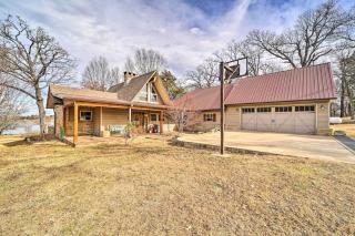 Lakeside Haven with Sandy Beach, Sleeps 12, 3 Bath - Texanna - 7