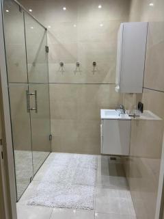 Cosy appartement avec 3 Chabmres au cœur du centre ville - Tangeri - 4
