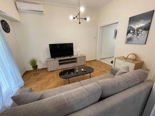 WSD Athens Cozy 2BD Apt with City View Balcony Near Attiki Merto - Atene - 0