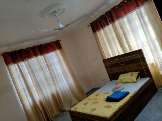 Beta Rooms Double Bedroom Gome Fortress Business Center Dansoman Accra - 9