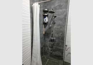 TwinArt 2 adjacent recent apartments hosting up to 8 guests for work and living - Belgrado - 2