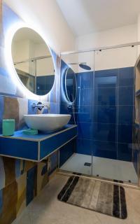 Casa azzurra 2 - 8