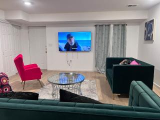 Exclusive Spacious 2 Kings Bed by EWR NYC - Newark - 8