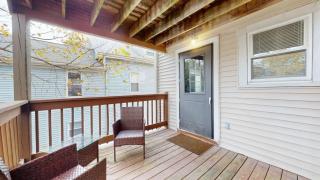 Sunny Riverside Apt Near Mit, Harvard & Red Line - Cambridge - 1