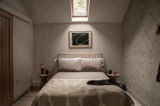 The Bothy - A secluded and romantic rural retreat - Llanddyfnan - 9