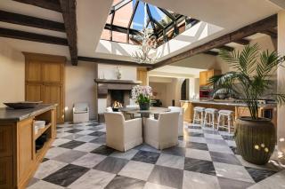 Exclusive Spanish Mediterranean Mansion - 2