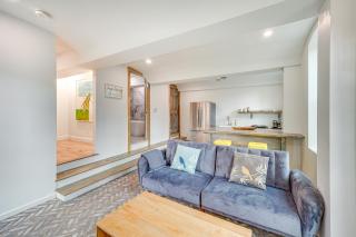 Walk to Waterfront Chic Hudson Valley Garden Apt - 5