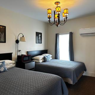 The Whitetail Inn and Suites- Lincoln - 1