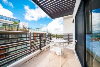 Modern Penthouse with 2 Br, Tub & Pool at Arenis Condos - 509 - Playa del Carmen - 4