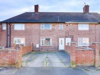Bright and Cozy 3-BR Home Perfect for Your Escape - Nottingham - 5