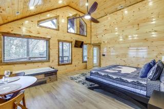 Hot Tub and Spectacular Views Sevierville Cabin - 2
