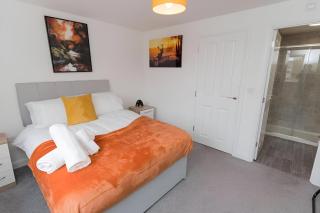 Deluxe 5'Bed House w- Parking - CITY CENTRE - Birmingham - 8
