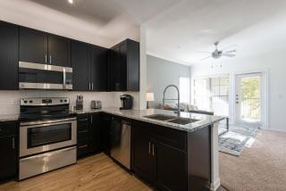 Landing at Bridge at Southpark Landing - 1 Bedroom in South Austin - Austin - 5