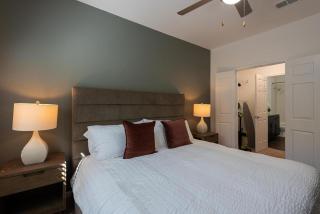 Landing at Bridge at Southpark Landing - 1 Bedroom in South Austin - Austin - 3