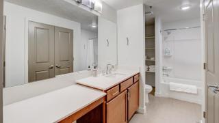 Landing at VIA Apartments - 1 Bedroom in Downtown South Salt Lake - Salt Lake City - 1