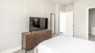 Landing at Ariza Research - 2 Bedrooms in Huntsville - Huntsville - 3