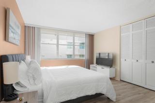 Bay Harbor Sunset Apt 5B - Miami Beach - 6