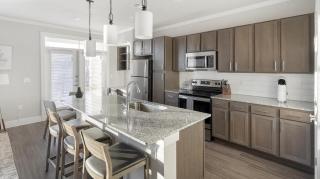 Landing at Ariza Research - 2 Bedrooms in Huntsville - Huntsville - 5
