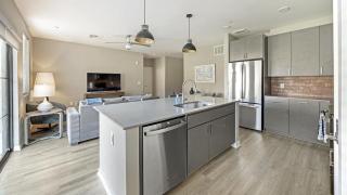 Landing at Brix Warehouse District - 2 Bedrooms in Central City South - Phoenix - 6