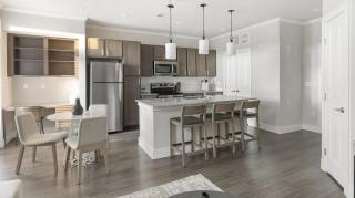 Landing at Ariza Research - 1 Bedroom in Huntsville - Huntsville - 6
