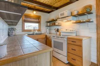 Sandpiper Cottage Beautiful Private Lake Michigan Frontage - Mears - 4