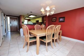 Beachside Serenity Inviting 2BR Resort Amenities - 6