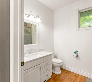 Experience luxury at Lakefront Villa - West Olive - 2