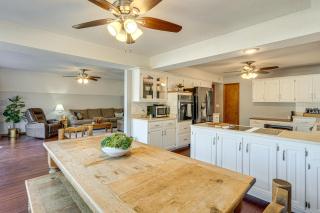 Lakefront Home with Dock and Decks in Gravois Mills! - Gravois Mills - 4