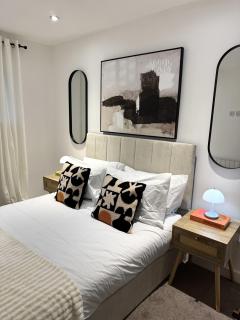 Cole Street Apartments - Stylish & Cosy Apartment - Birkenhead - 0